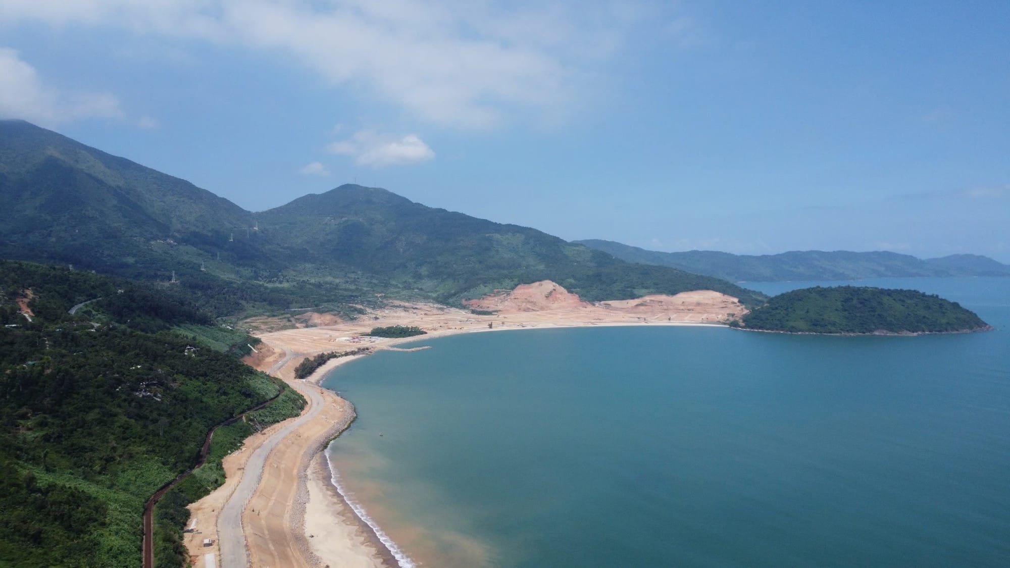 gia-dat-sieu-du-an-lang-van-da-nang